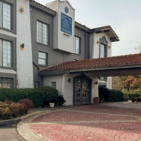 Days Inn By Wyndham Augusta Washington Rd Exterior foto