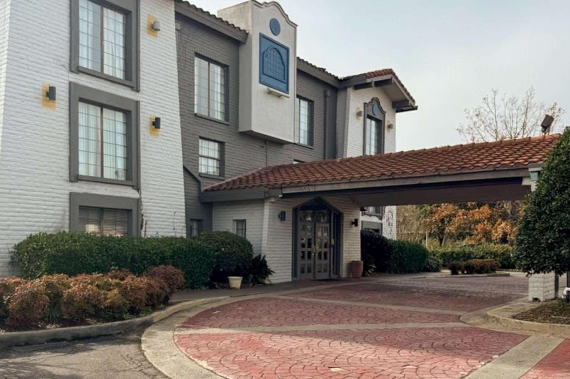 Days Inn By Wyndham Augusta Washington Rd Exterior foto